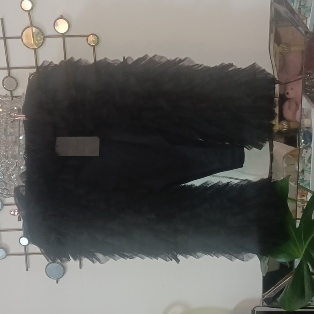 AKIRA Black "AWARD WINNER" Bardot Layers Mesh Ruffles Bodysuit M. - Picture 2 of 8